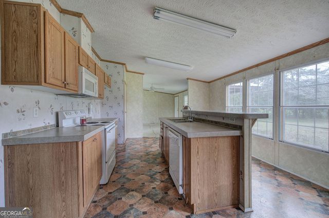 990 Aragon Taylorsville Road, Aragon, GA 30104