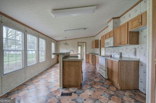 990 Aragon Taylorsville Road, Aragon, GA 30104
