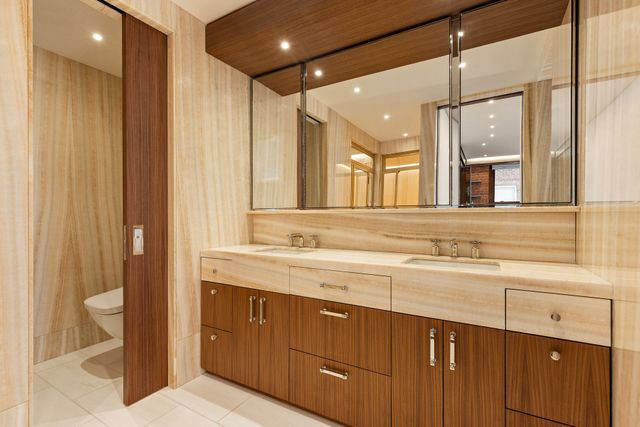 459 W Broadway Apt 5N, New York City, NY 10012