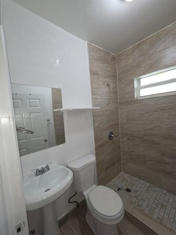 337 SW 10th Ave 5, Miami, FL 33130