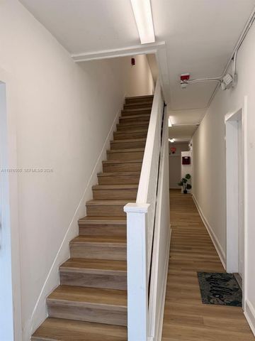 337 SW 10th Ave 5, Miami, FL 33130