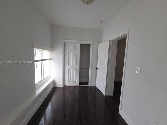 337 SW 10th Ave 5, Miami, FL 33130