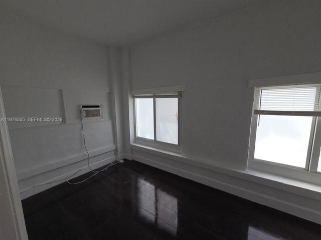 337 SW 10th Ave 5, Miami, FL 33130