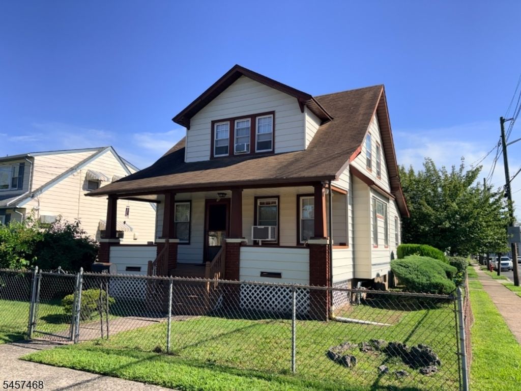 56 Norwood St, Haledon Boro, NJ 07508 — photo 2