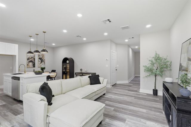 3806 Sayers Street, Houston, TX 77026