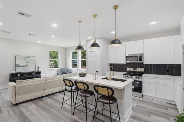 3806 Sayers Street, Houston, TX 77026