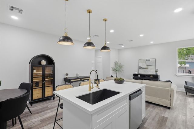 3806 Sayers Street, Houston, TX 77026