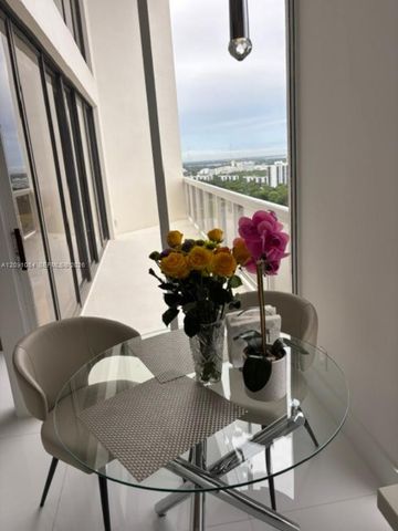 20185 E Country Club Drive TS-7, Aventura, FL 33180
