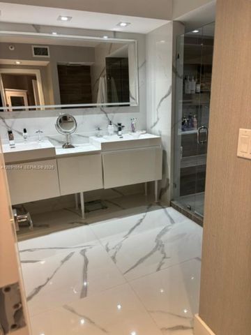 20185 E Country Club Drive TS-7, Aventura, FL 33180