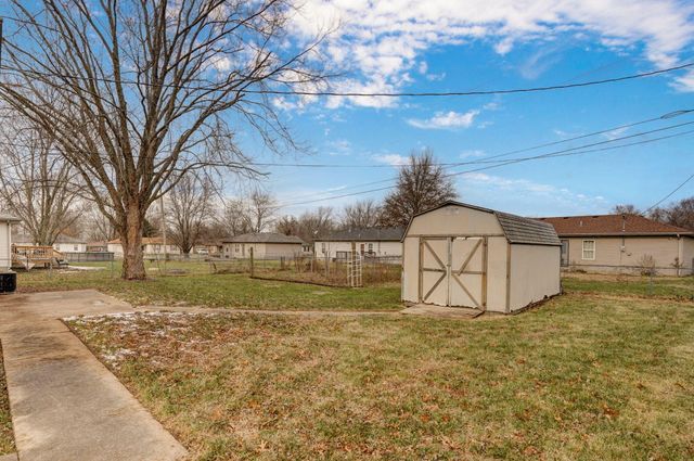 541 N Travis Street, Marshfield, MO 65706