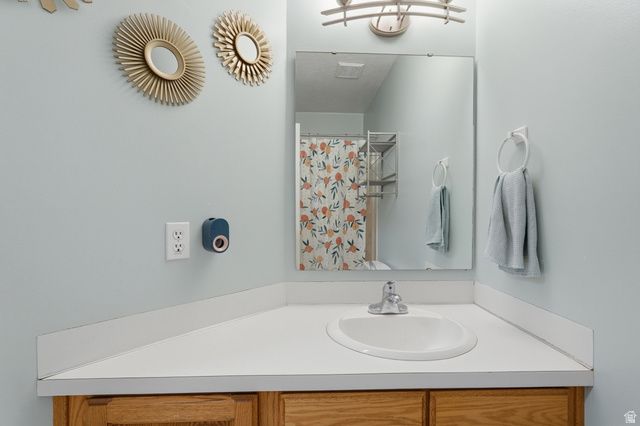 1761 W 500 N, West Point, UT 84015