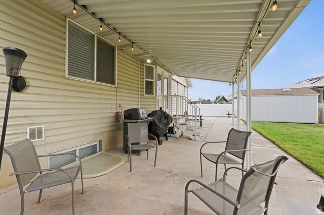 1761 W 500 N, West Point, UT 84015