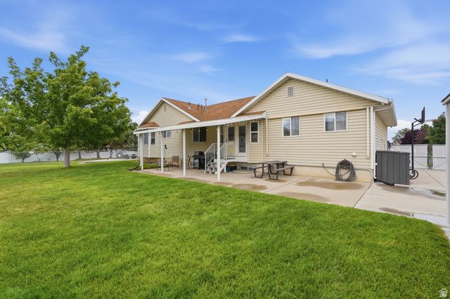 1761 W 500 N, West Point, UT 84015