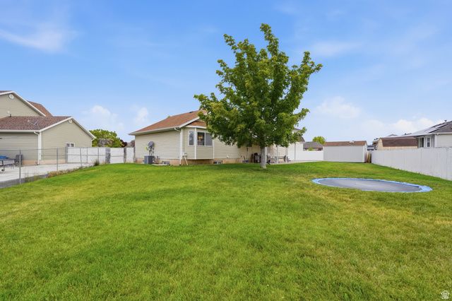 1761 W 500 N, West Point, UT 84015