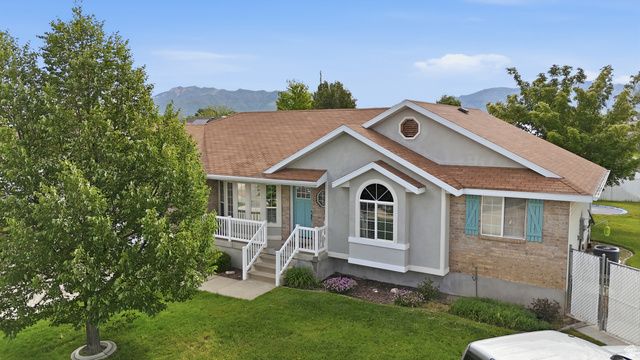 1761 W 500 N, West Point, UT 84015