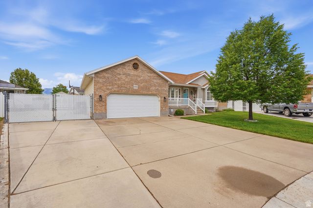 1761 W 500 N, West Point, UT 84015