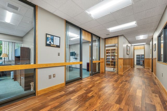 231 Sutton St 2a+2b, North Andover, MA 01845