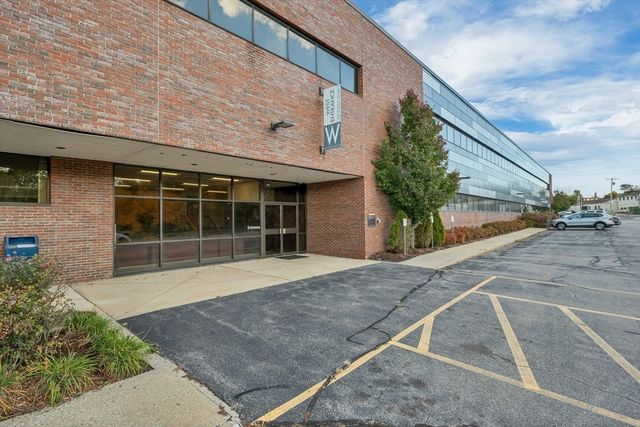 231 Sutton St 2a+2b, North Andover, MA 01845