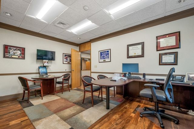 231 Sutton St 2a+2b, North Andover, MA 01845