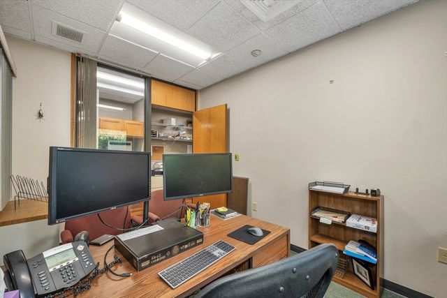 231 Sutton St 2a+2b, North Andover, MA 01845