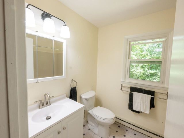 86 Pinecrest Dr Unit 3C, Essex, VT 05452