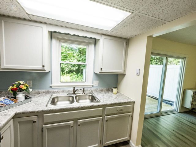 86 Pinecrest Dr Unit 3C, Essex, VT 05452