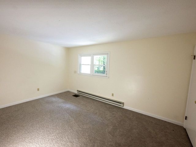 86 Pinecrest Dr Unit 3C, Essex, VT 05452
