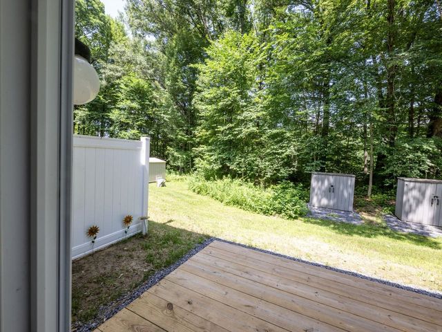 86 Pinecrest Dr Unit 3C, Essex, VT 05452