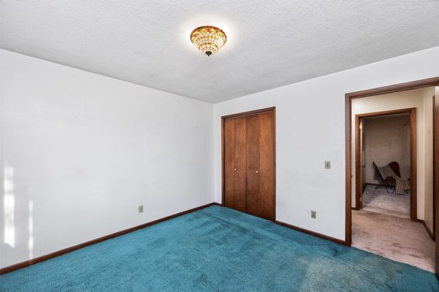 3515 Skyline Drive, Des Moines, IA 50310