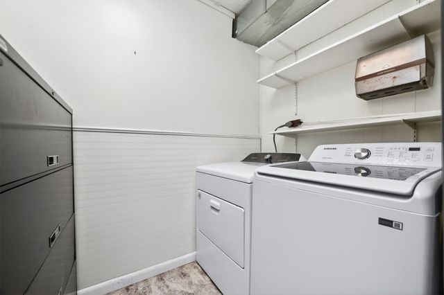 3515 Skyline Drive, Des Moines, IA 50310