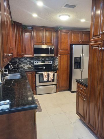 7565 SW 153rd Ct 201-14, Miami, FL 33193