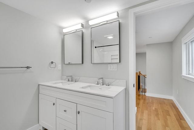 56 Franklin St B, Somerville, MA 02145