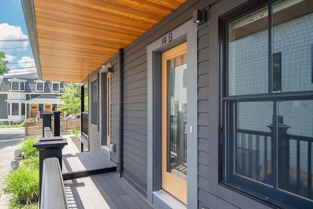 56 Franklin St B, Somerville, MA 02145