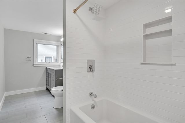 56 Franklin St B, Somerville, MA 02145