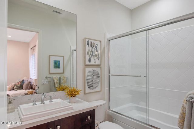 123 Mayflower Street, Thousand Oaks, CA 91360