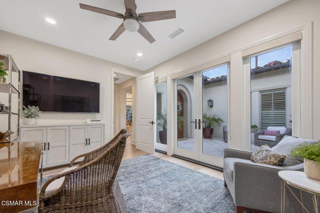 123 Mayflower Street, Thousand Oaks, CA 91360