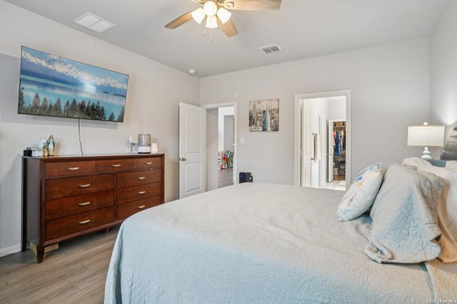 8915 Portobello Way, Converse, TX 78109