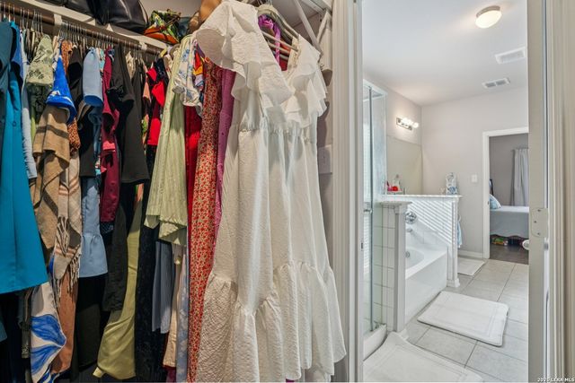 8915 Portobello Way, Converse, TX 78109