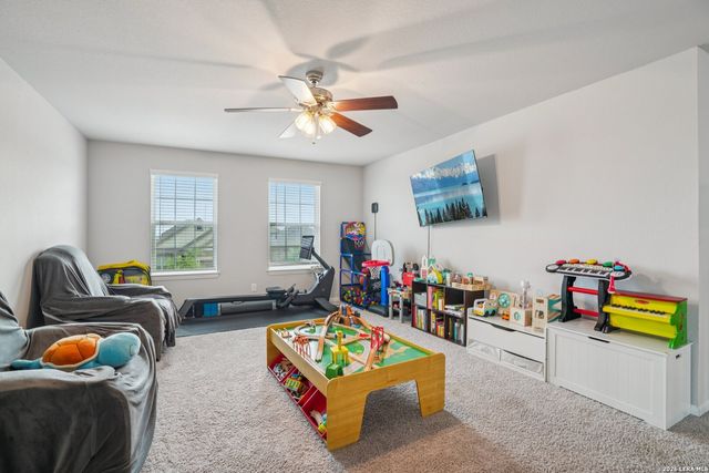 8915 Portobello Way, Converse, TX 78109