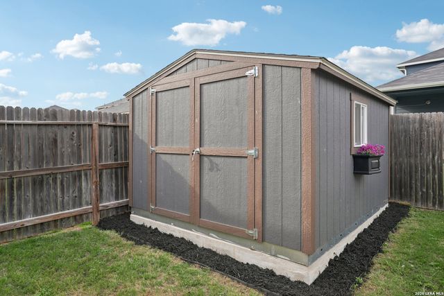 8915 Portobello Way, Converse, TX 78109