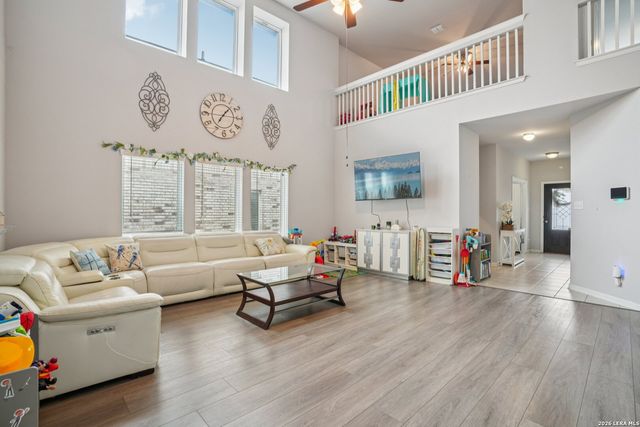 8915 Portobello Way, Converse, TX 78109