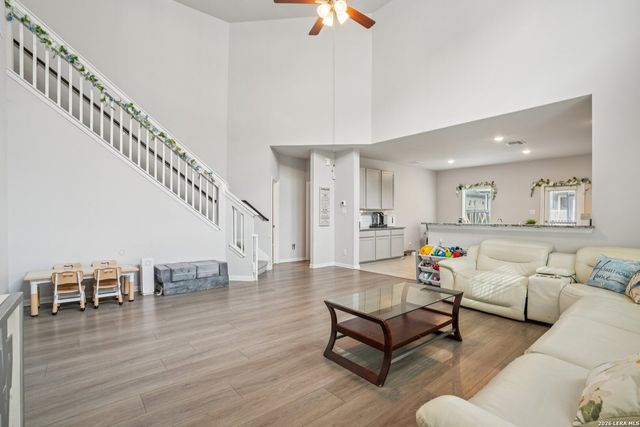 8915 Portobello Way, Converse, TX 78109