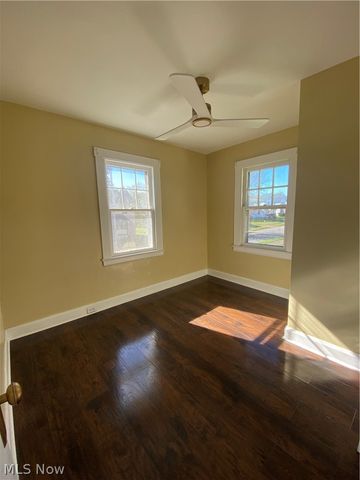 1726 Midland Avenue, Youngstown, OH 44509