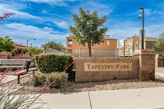 7560 Trendy Court, Las Vegas, NV 89149
