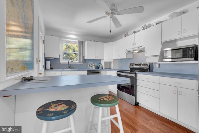 8 MARYLAND AVE, Chesapeake City, MD 21915