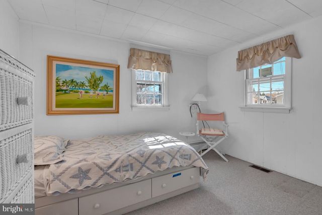 8 MARYLAND AVE, Chesapeake City, MD 21915