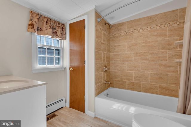 8 MARYLAND AVE, Chesapeake City, MD 21915