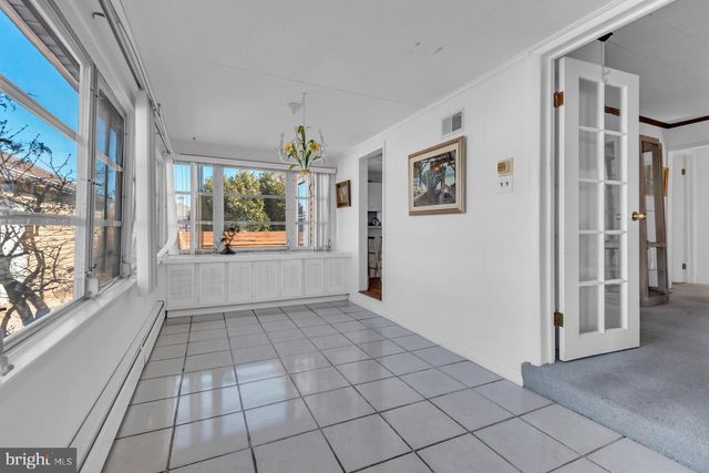 8 MARYLAND AVE, Chesapeake City, MD 21915