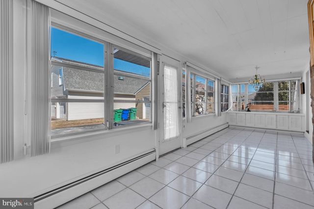 8 MARYLAND AVE, Chesapeake City, MD 21915