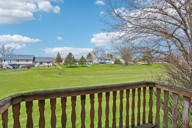 304 Hartford Cove, Waunakee, WI 53597